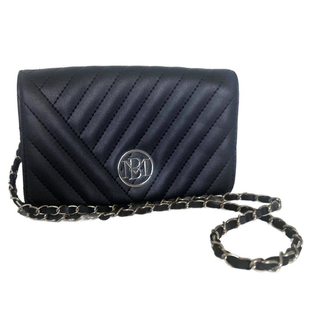 Badgley Mischka Black Quilted Crossbody Bag